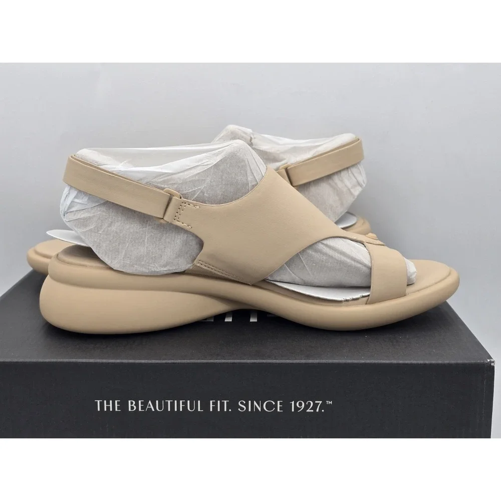 NEW Naturalizer Lillian Tan Women's Sandals‎ sz 7.5 M